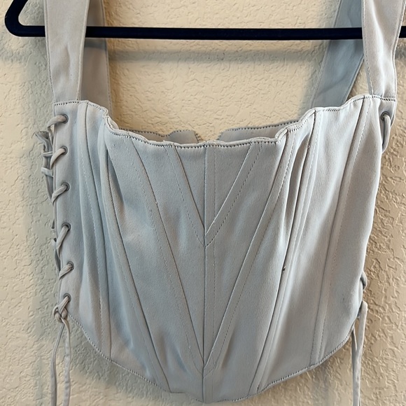 GUIZIO Classic Fitted Corset - Picture 4 of 10